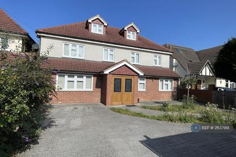 undefined, Wellesley Avenue, Iver, SL0