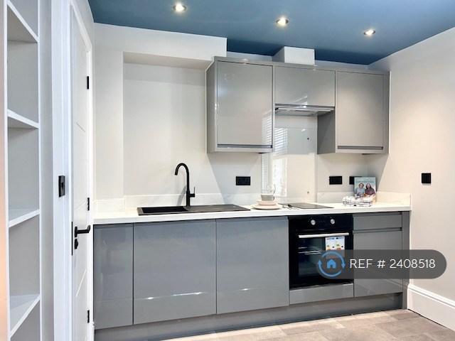 Kitchenette Studio 1