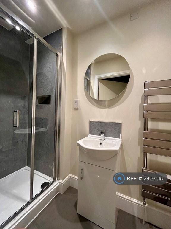 En-Suite Studio 4