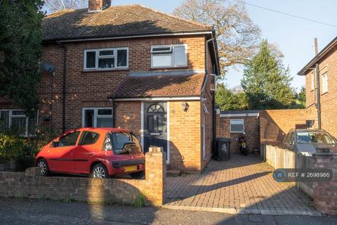 undefined, Englefield Green, Englefield Green, Egham, TW20