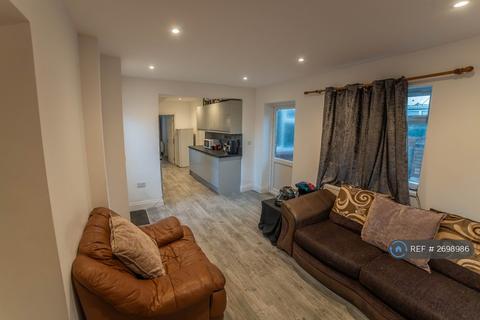undefined, Englefield Green, Englefield Green, Egham, TW20