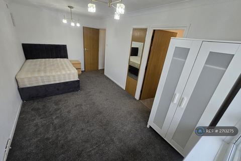 undefined, Braemar Gardens, Slough, SL1