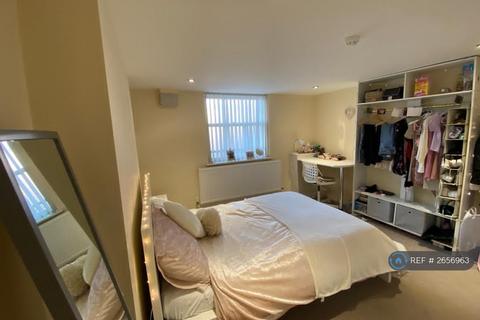 5 bedroom flat to rent, North View, Edge Hill, Liverpool, L7