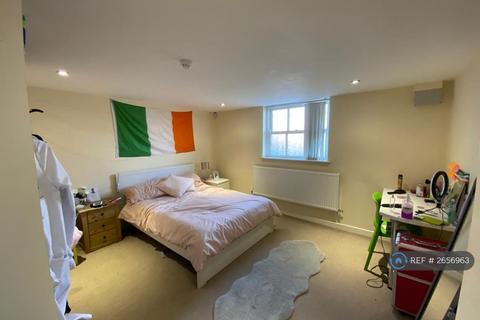 5 bedroom flat to rent, North View, Edge Hill, Liverpool, L7