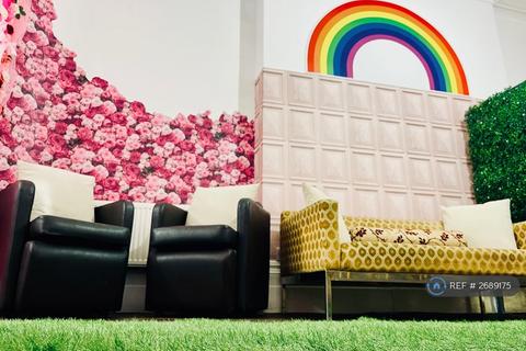 1 bedroom flat to rent, Oriental Place, Brighton, BN1