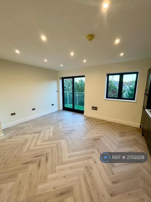 Kitchen/Reception