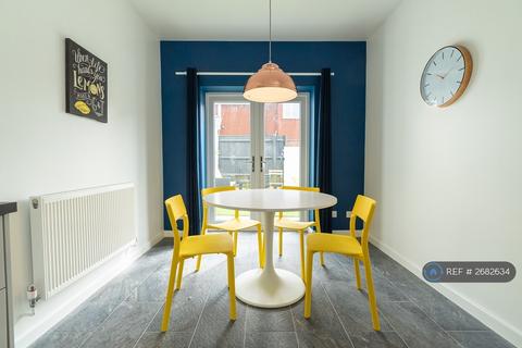 5 bedroom terraced house to rent, Cambridge Road, Southampton, SO14