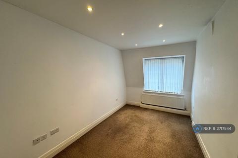 3 bedroom flat to rent, Lord Street, Southport, PR8