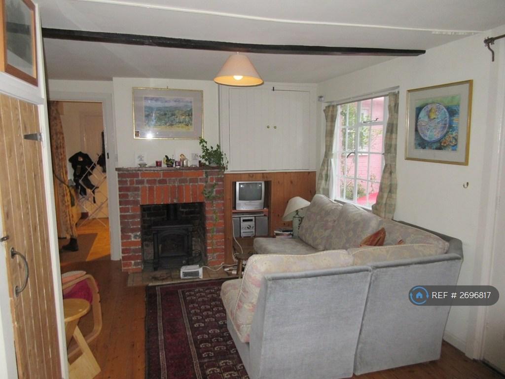 Snug Oil Fired Stove