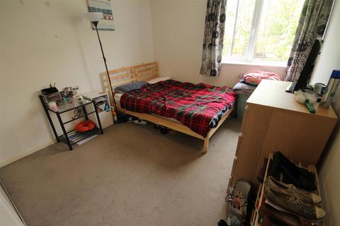 2 bedroom flat to rent, Lonsdale Court, Lonsdale Terrace, Newcastle Upon Tyne