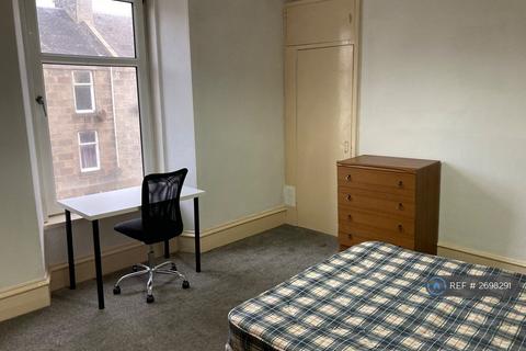 2 bedroom flat to rent, Summerfield Terrace, Aberdeen, AB24