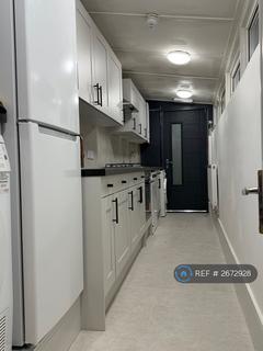 2 bedroom flat to rent, Tooting Bec, London, SW17