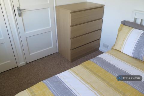 undefined, Hicks Beach Road, Cheltenham, GL51