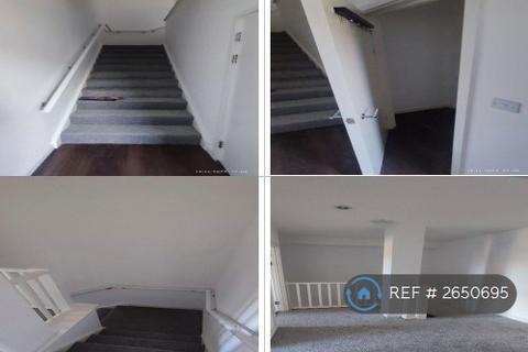undefined, Campbell Court, London, SE9