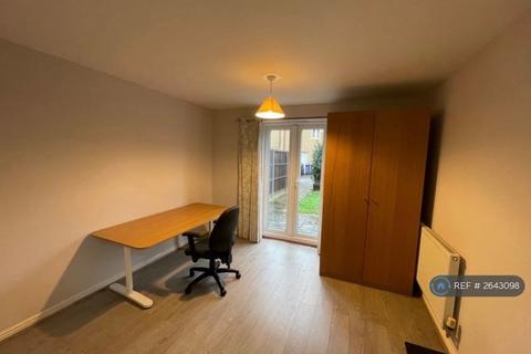 1 bedroom in a house share to rent, Finbracks, Stevenage, SG1