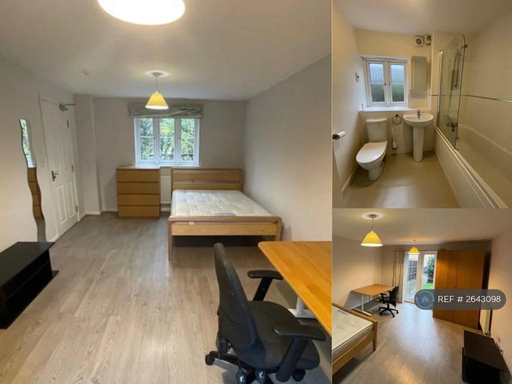 Xl Room With Private Bathroom