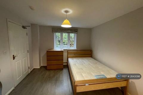 undefined, Finbracks, Stevenage, SG1