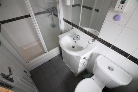 undefined, Kingsbridge Crescent, Southall