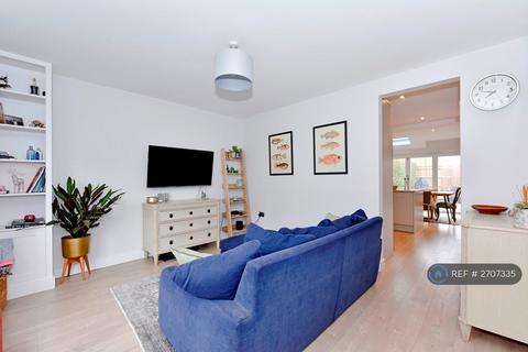 undefined, Horseshoe Crescent, Beaconsfield, HP9