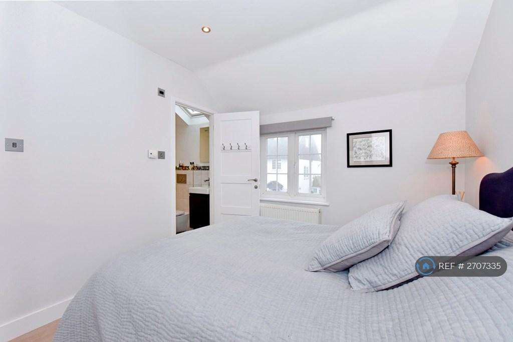 Main Bedroom & Ensuite