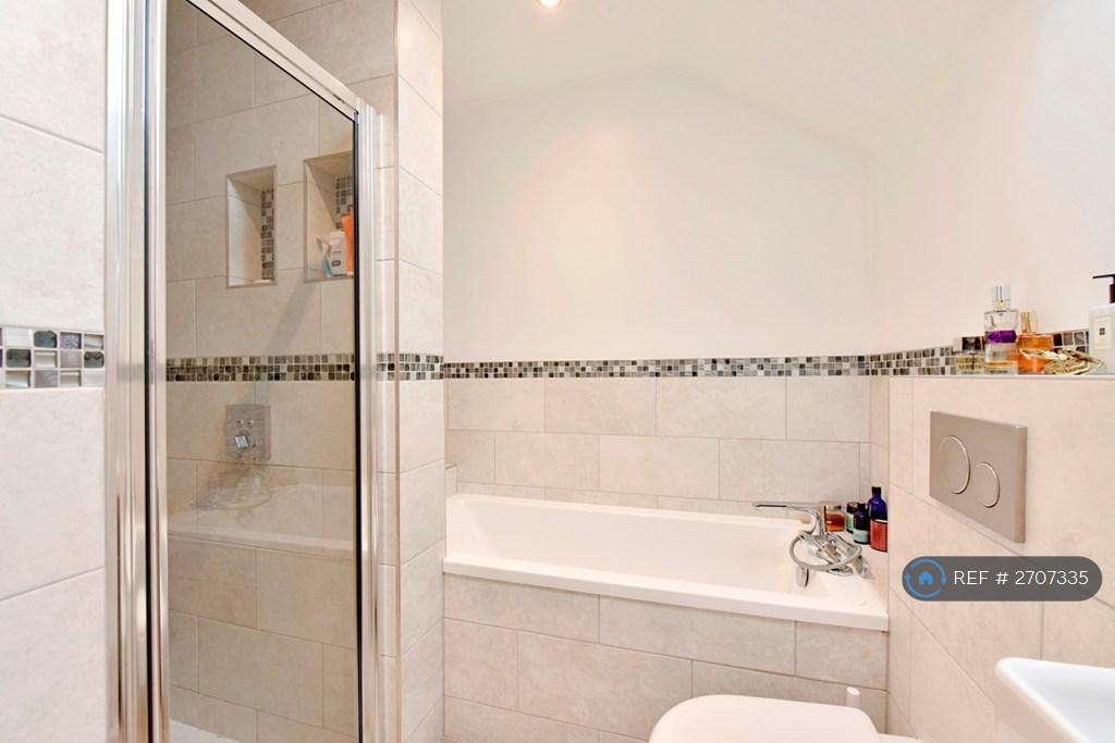 Ensuite Bathroom