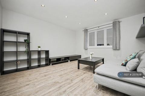 2 bedroom flat to rent, Dobson House, London, SE14