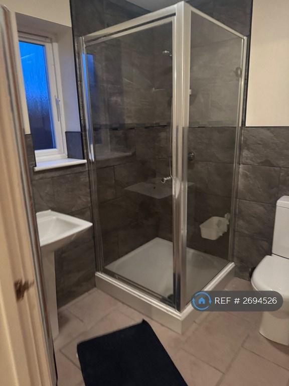 Bathroom Bedroom 2