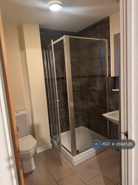Bathroom Bedroom 3