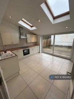 3 bedroom terraced house to rent, Broom Street, Swinton, Manchester, M27