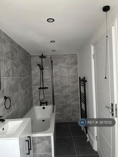 2 bedroom flat to rent, Shardeloes Road, London, SE14