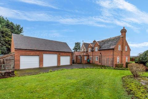 undefined, Clive Road, Pattingham, WV6