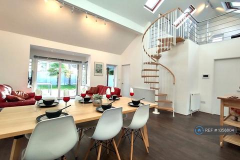 undefined, Panorama Rd, Poole, BH13