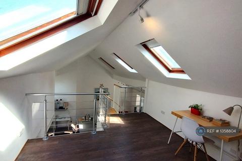 undefined, Panorama Rd, Poole, BH13