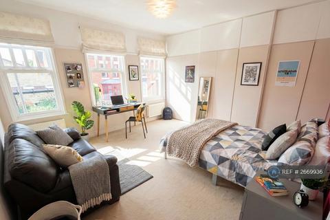 5 bedroom terraced house to rent, Stretton Road, Leicester, LE3