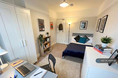 5 bedroom terraced house to rent, Stretton Road, Leicester, LE3
