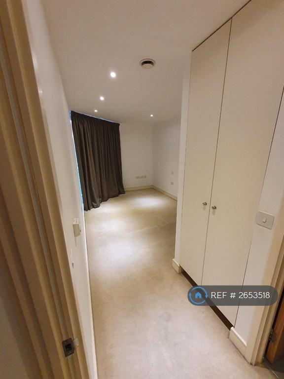Fitted Wardrobe