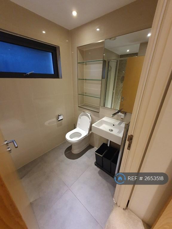 Ensuite Bathroom