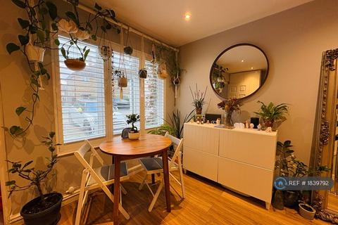 undefined, Shirley Crescent, Beckenham, BR3