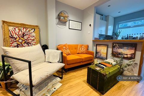 undefined, Shirley Crescent, Beckenham, BR3