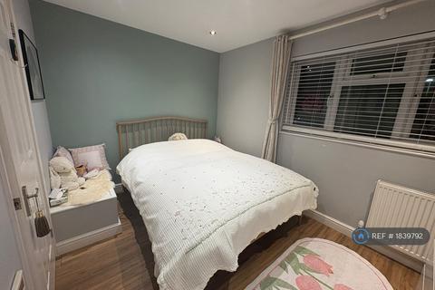 undefined, Shirley Crescent, Beckenham, BR3