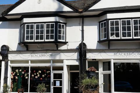 undefined, High Street, Tadworth