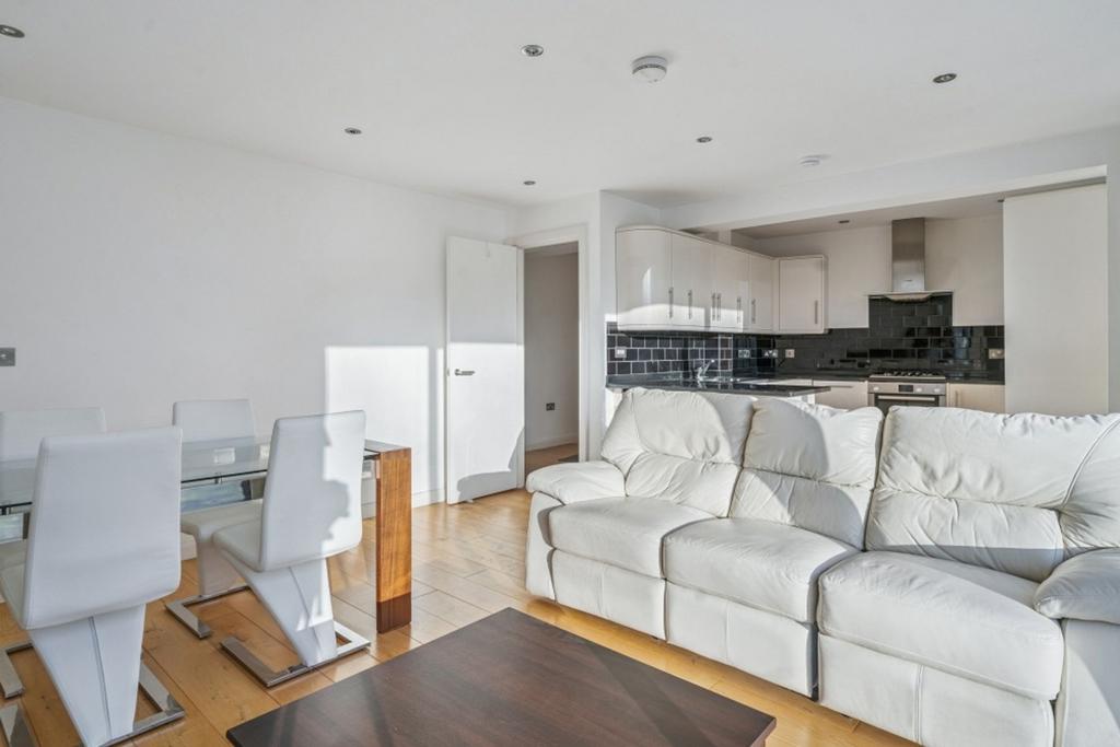 Lounge/Dining Room/Kitchen