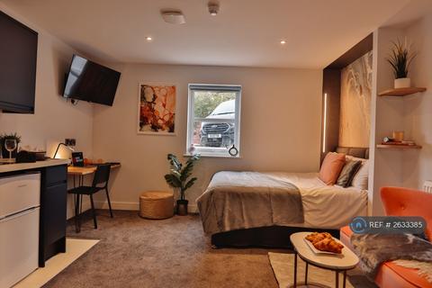 undefined, Victoria Road, Swindon, SN1
