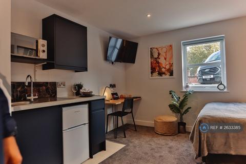 undefined, Victoria Road, Swindon, SN1