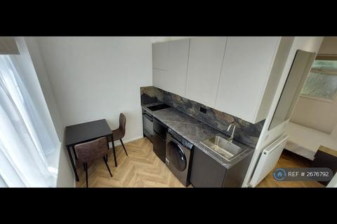 undefined, Edgware, Edgware, HA8