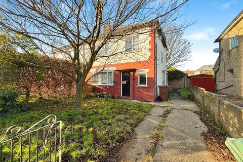 Plumpton Lea, Bradford BD2