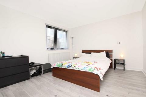 undefined, Westferry Road, London E14