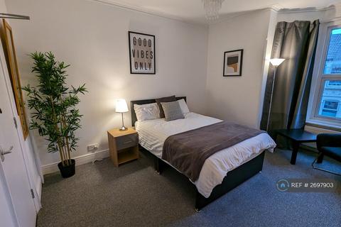 undefined, Canterbury Road, Southsea, PO4