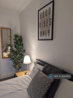 undefined, Canterbury Road, Southsea, PO4