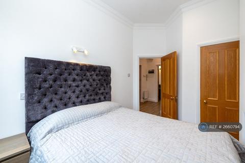 2 bedroom flat to rent, Holloway Road, London, N7